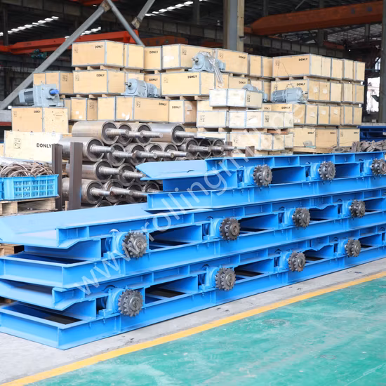 Rulliera di carico e scarico motorizzata per macchine di laminazione a caldo